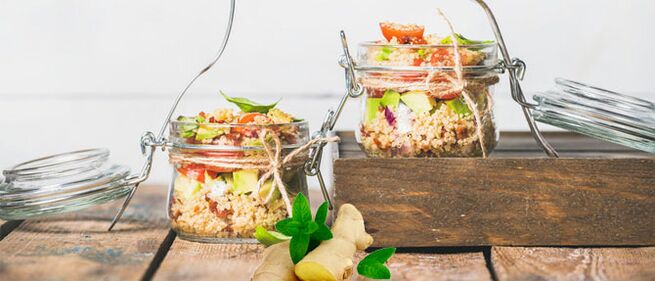 Salad jahitan